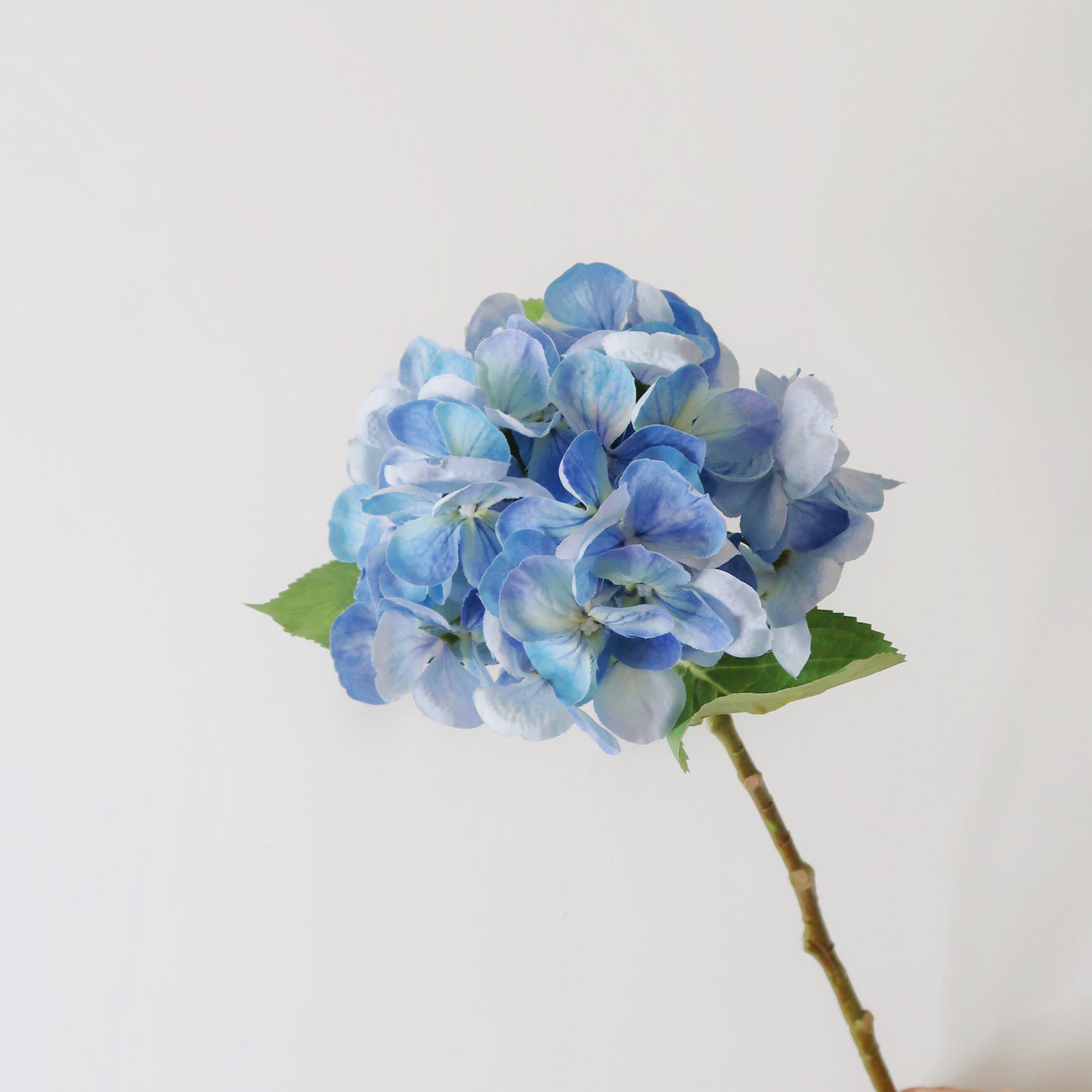 19" Faux Hydrangea Stem