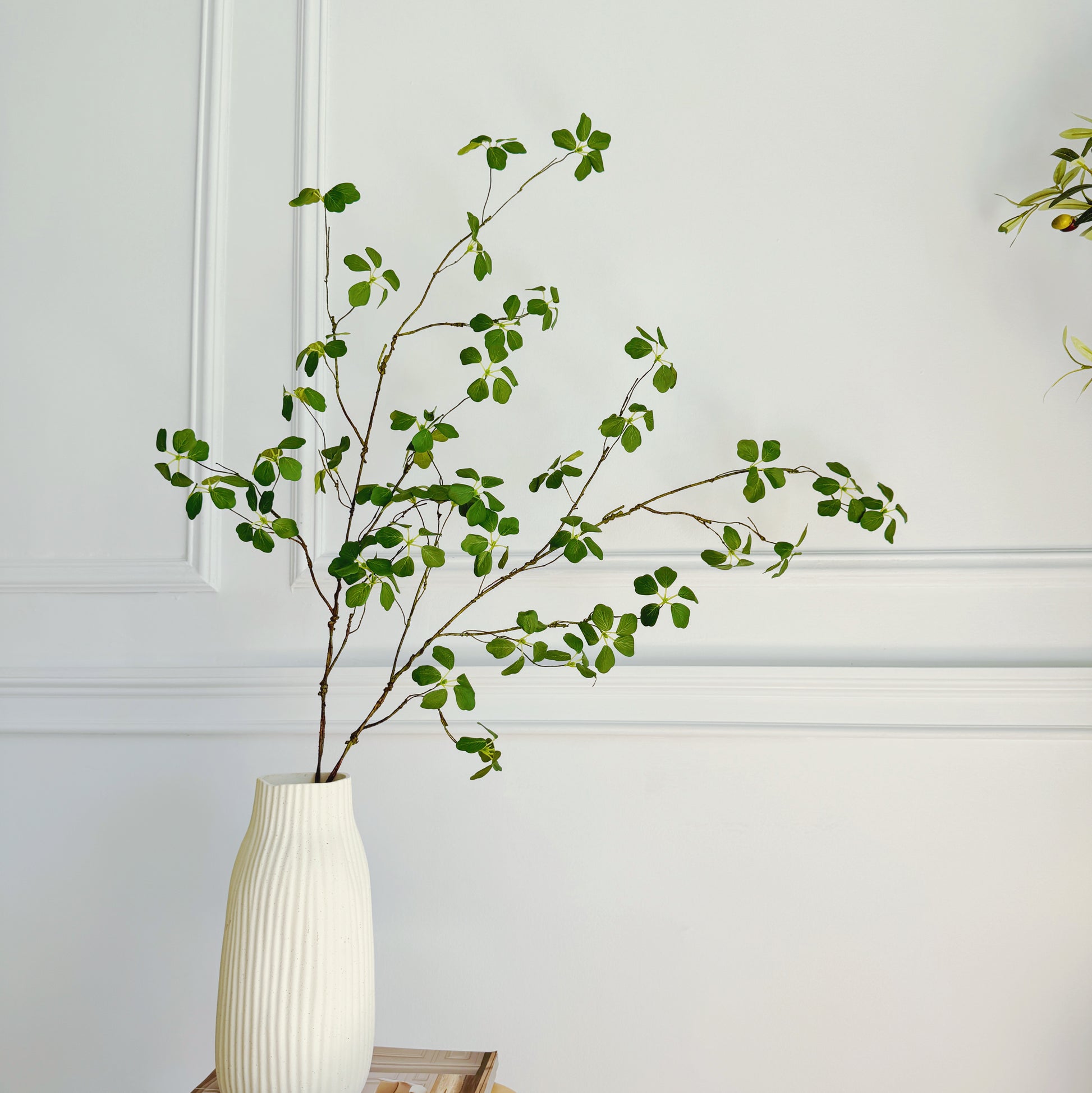 High quality Greenery home decor branch with green leaves red leaves faux twigs fake stems Japanese Zen Style Minimalism Home Decor Spring Fall Winter