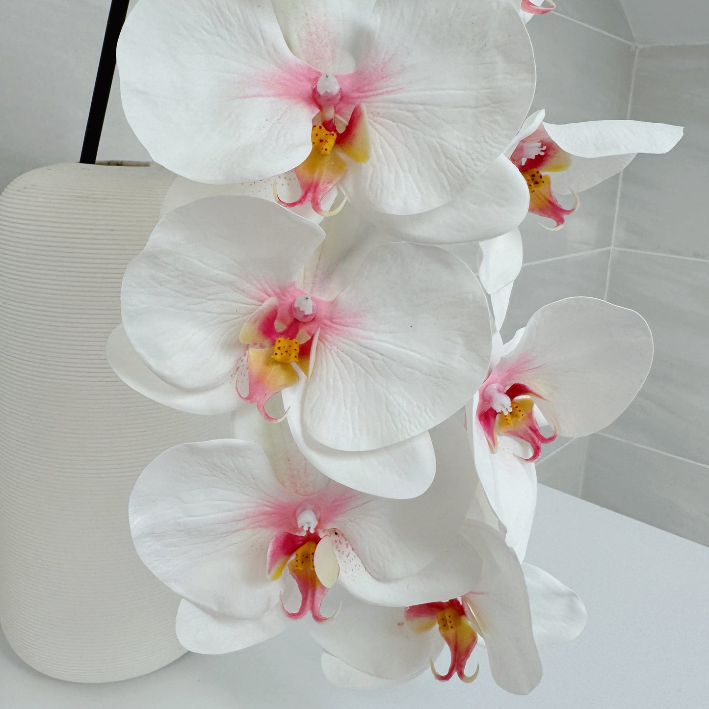 38" 8 Heads White Orchid Stem